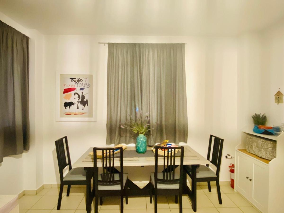 Gianna'S Apartment Central Aigio Cozy And Shining Exterior foto